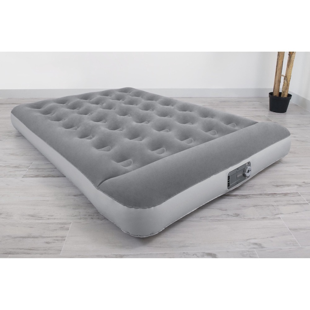 Queen air mattress